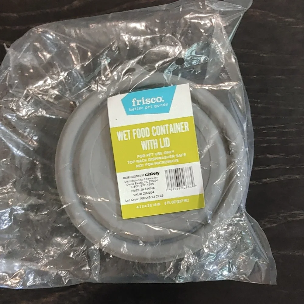 Frisco Wet Food Container with Silicone Lid